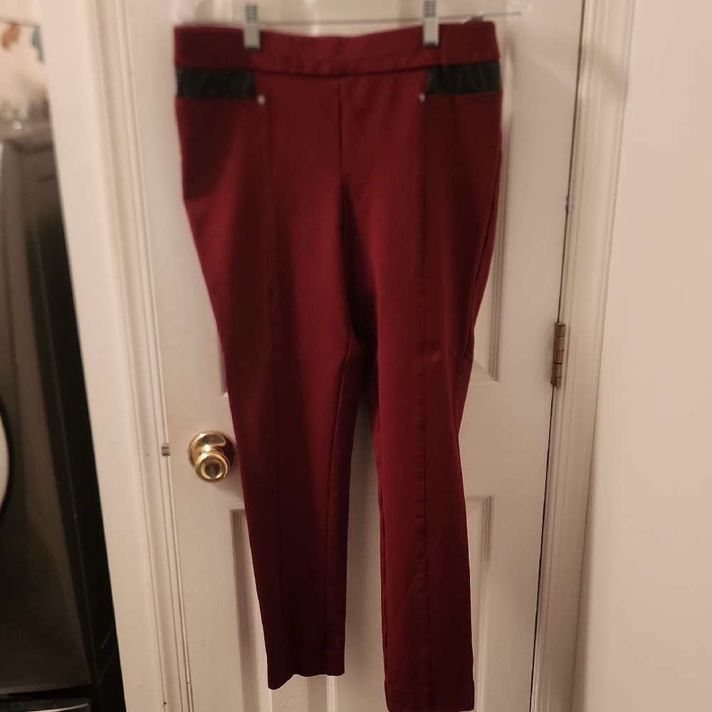 Jones New York Signature Red Garment